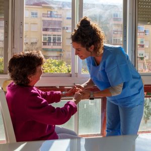 Cuidar de quem cuida: a saúde mental nas organizações sociais